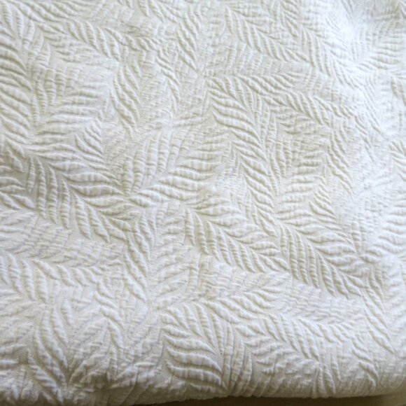 Bee & Willow Home Textured White Shower Curtain 72" x72" Cotton New Open Package - Picture 8 of 10